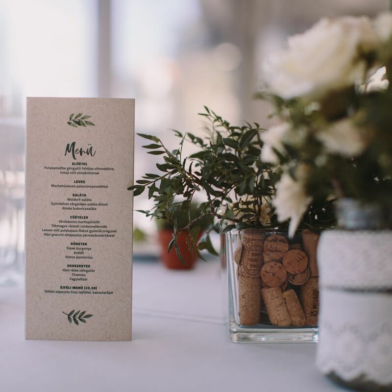 Menyegzői menükártya